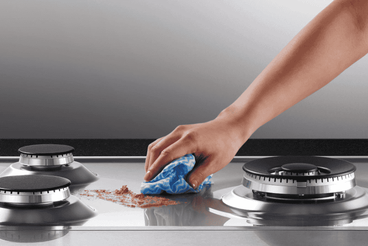 Vệ sinh bếp gas sau khi sử dụng